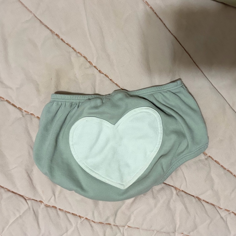 Infant Heart Bloomers- 6-12mo